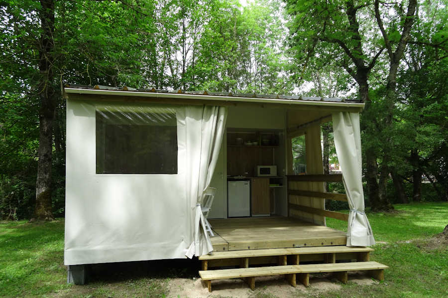 camping le clos des peupliers TITHOME