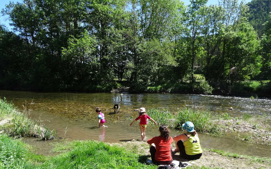 camping le clos des peupliers le lot