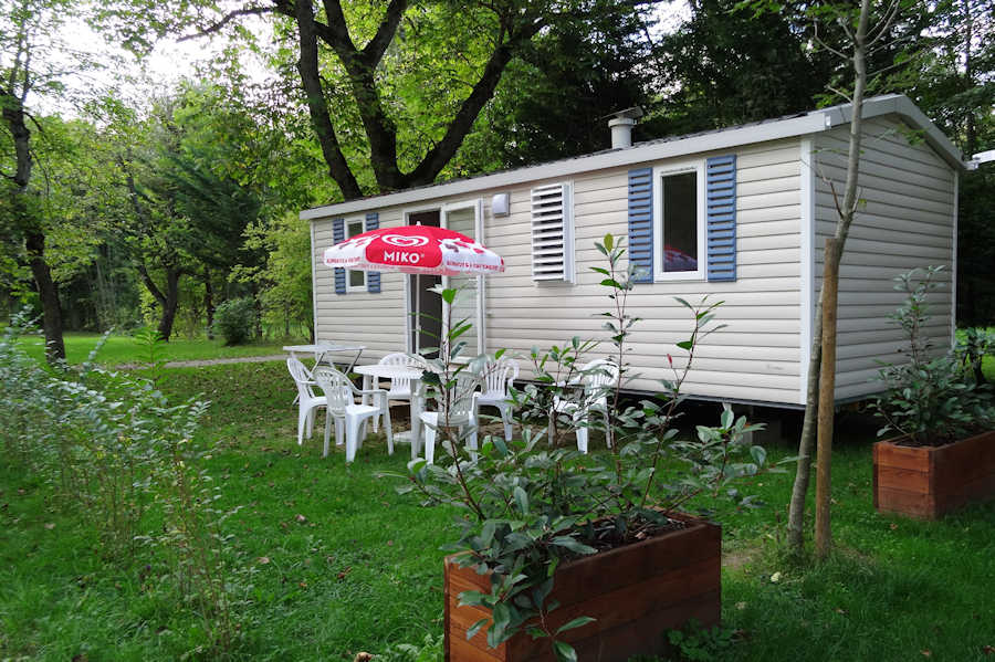 camping lozere le clos des peupliers Le Cenaret
